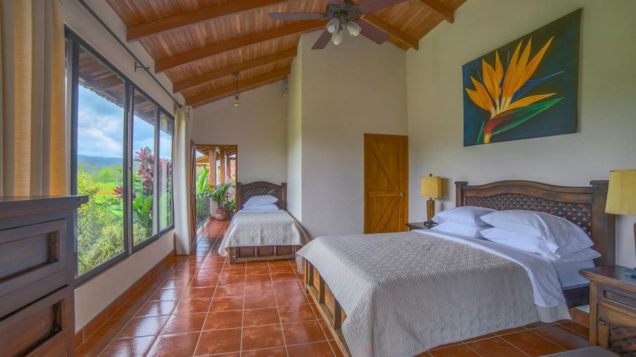 La Finca Lodge La Fortuna Extérieur photo