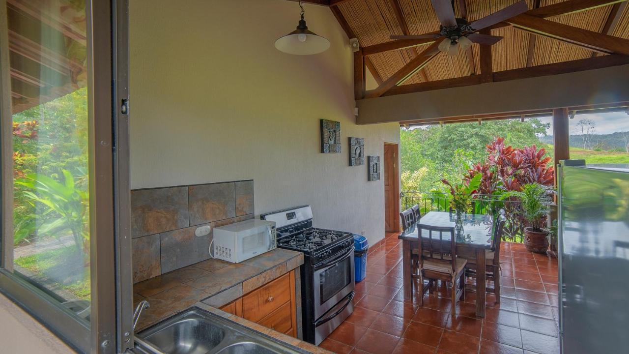 La Finca Lodge La Fortuna Extérieur photo